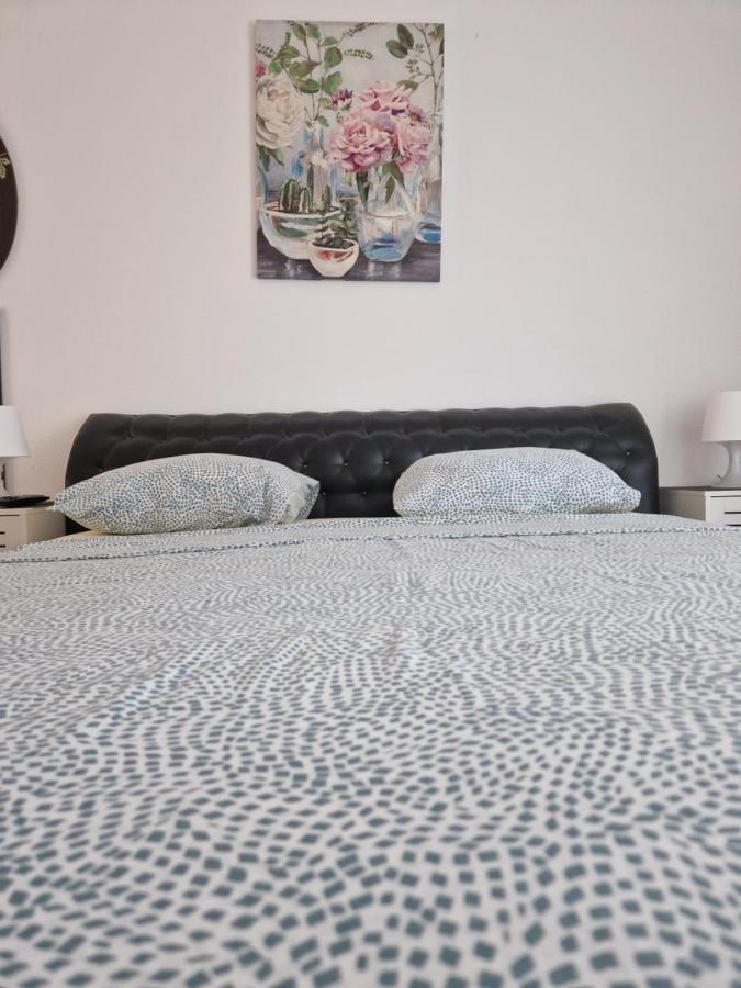 Guesthouse Irac Тузла Екстер'єр фото