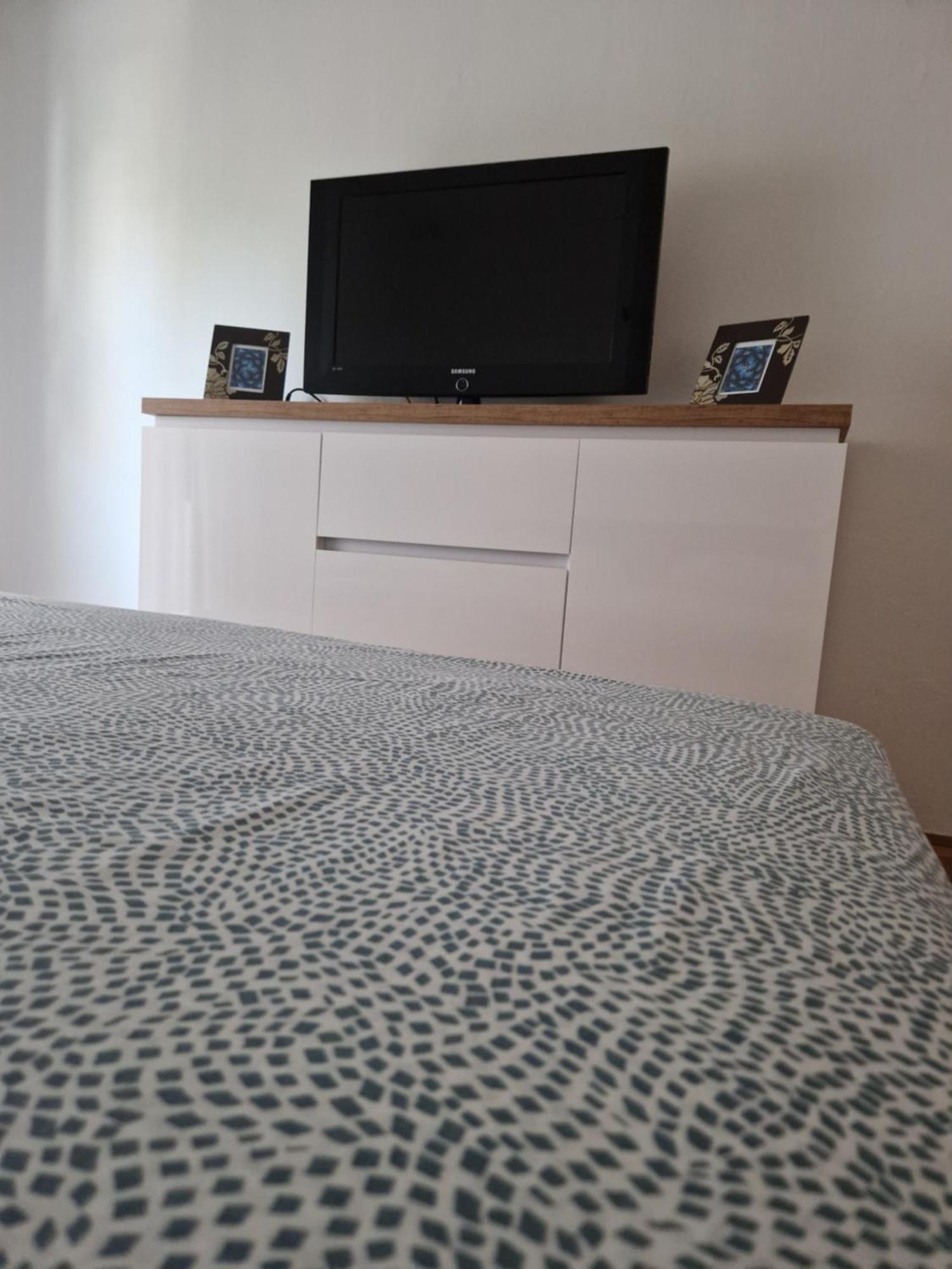 Guesthouse Irac Тузла Екстер'єр фото